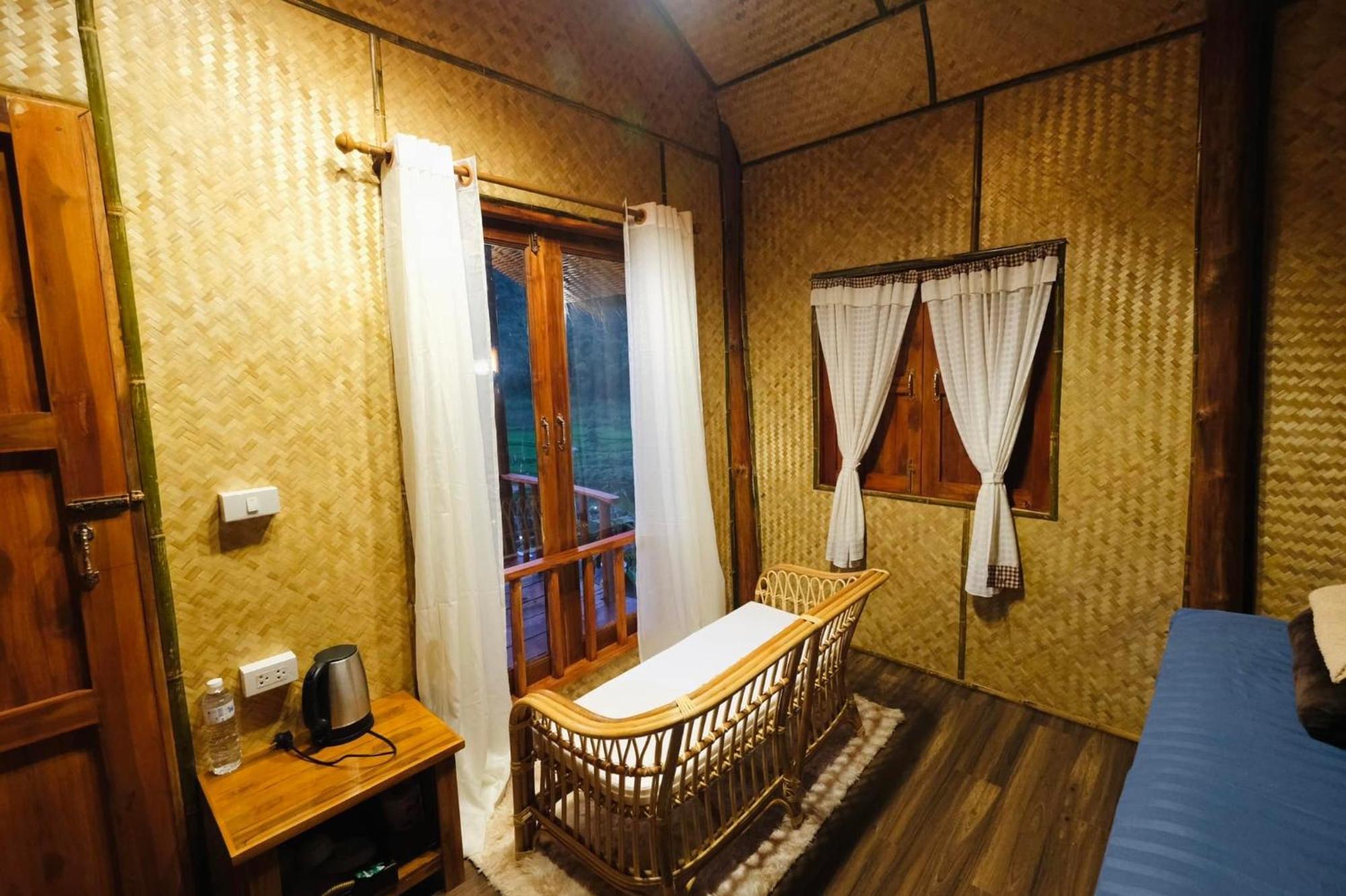 Imsuk Bo Klua Hotel Ban Pha Khap Eksteriør billede